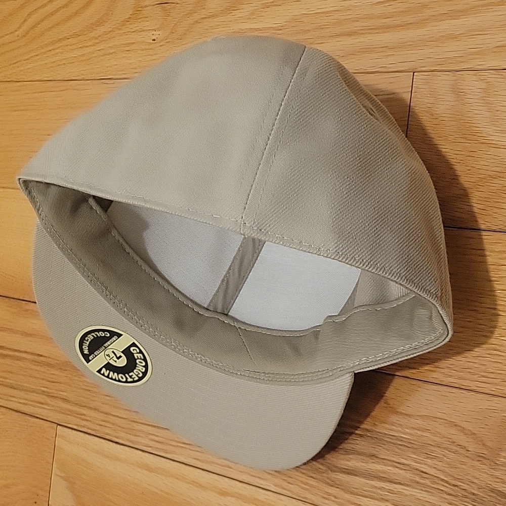 Fitted hat - Picture 7 of 7